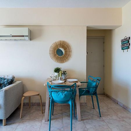 Sunny 2-Br Apartment In Mackenzie Larnaca Exteriör bild